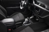 KIA Rio 15 из 18