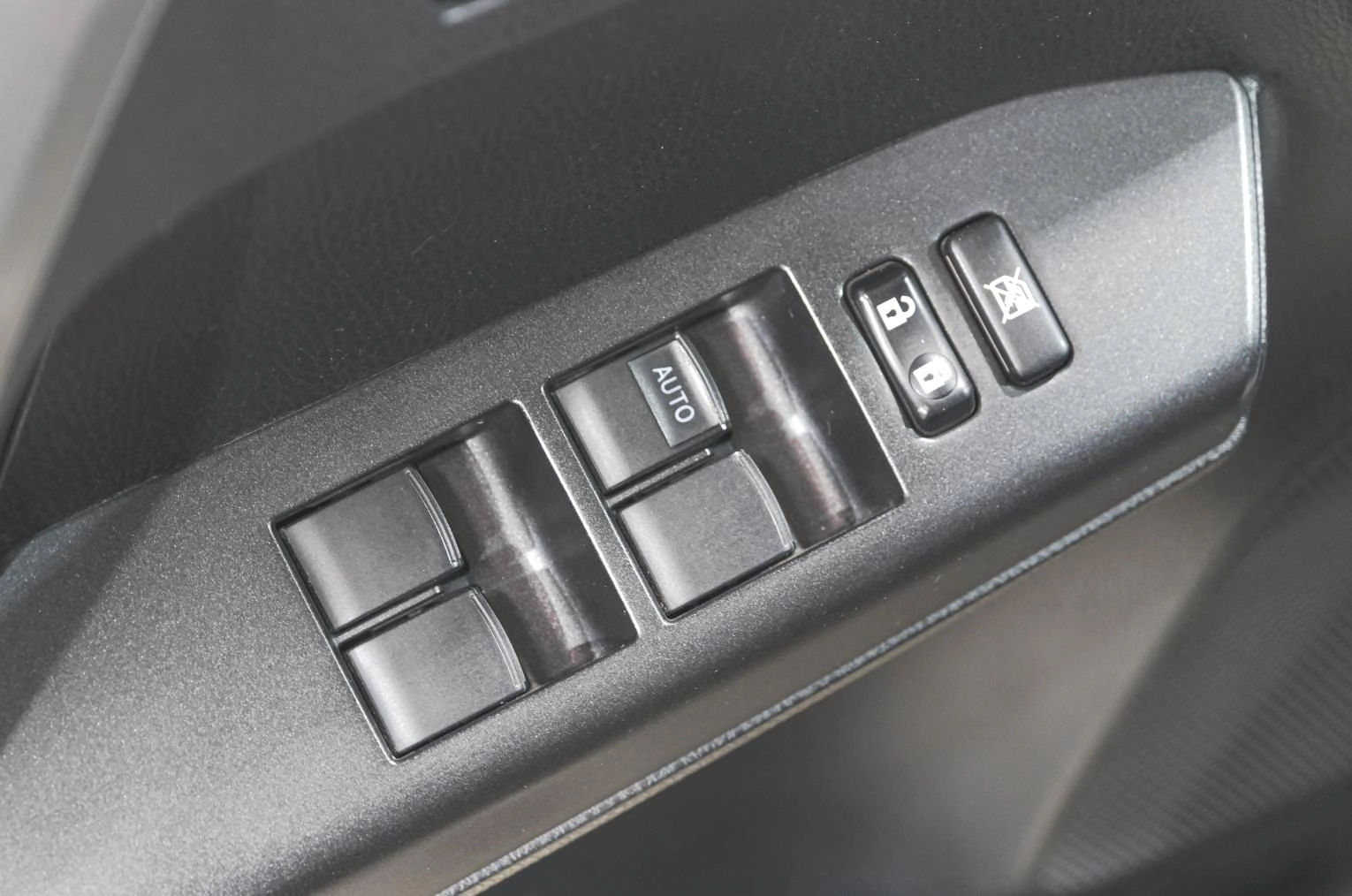 Toyota RAV4 16 из 28