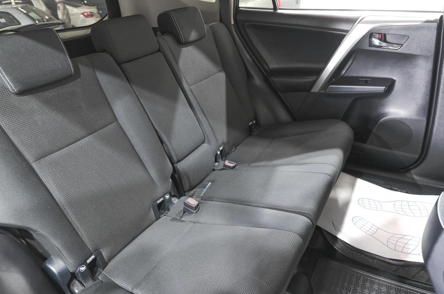 Toyota RAV4 26 из 28
