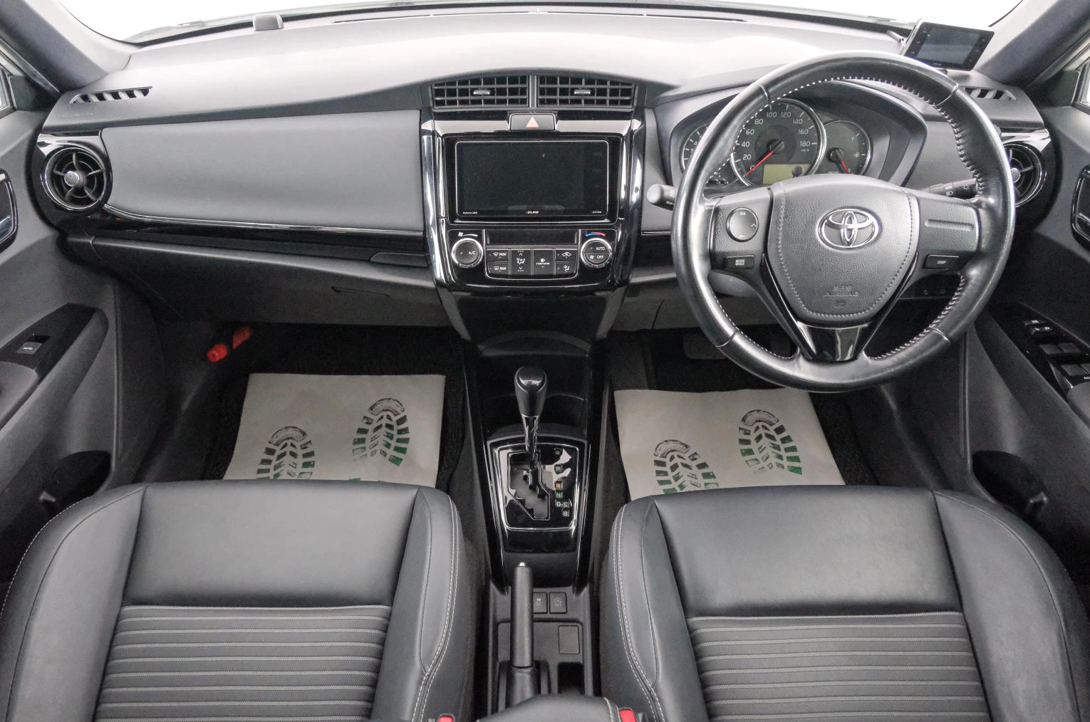 Toyota Corolla Fielder 19 из 43