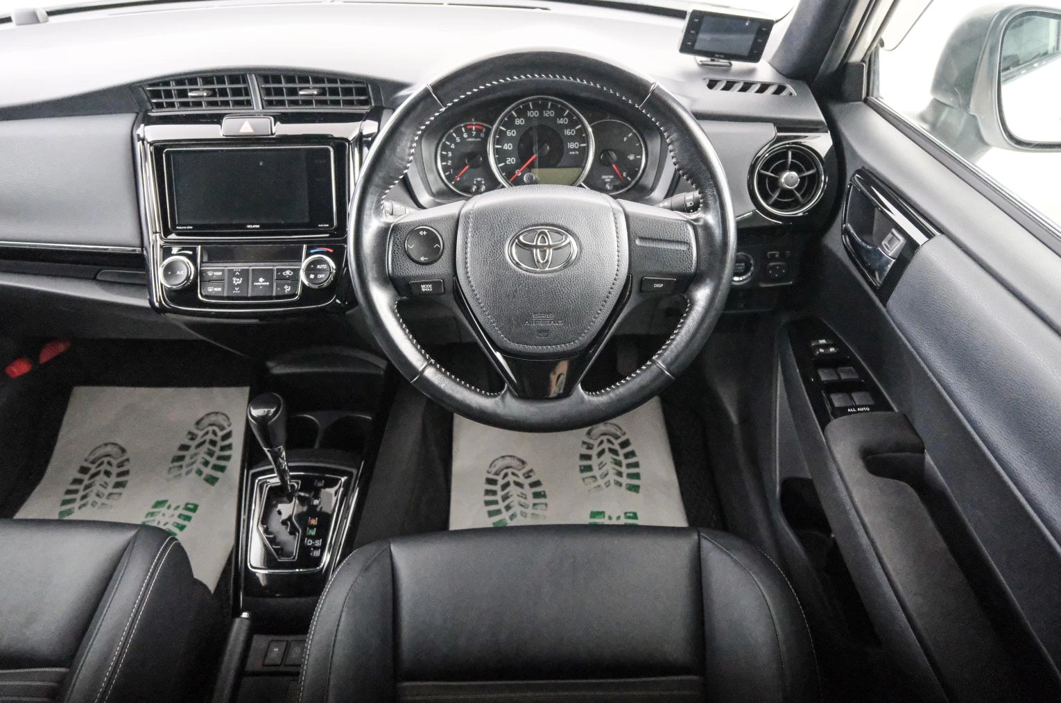 Toyota Corolla Fielder 27 из 43