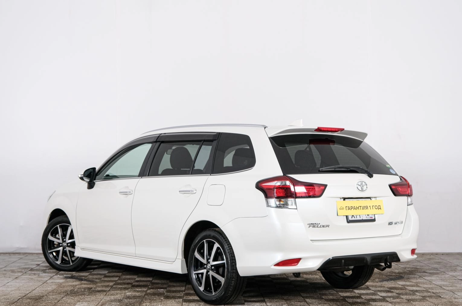 Toyota Corolla Fielder 7 из 43