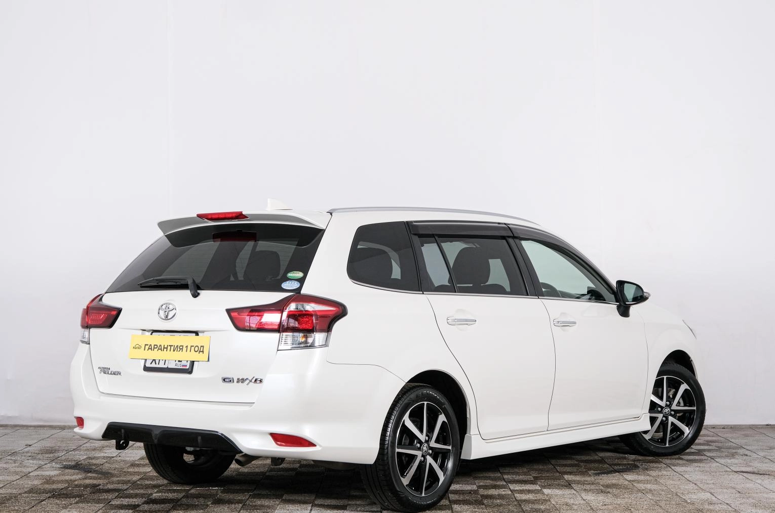 Toyota Corolla Fielder 11 из 43