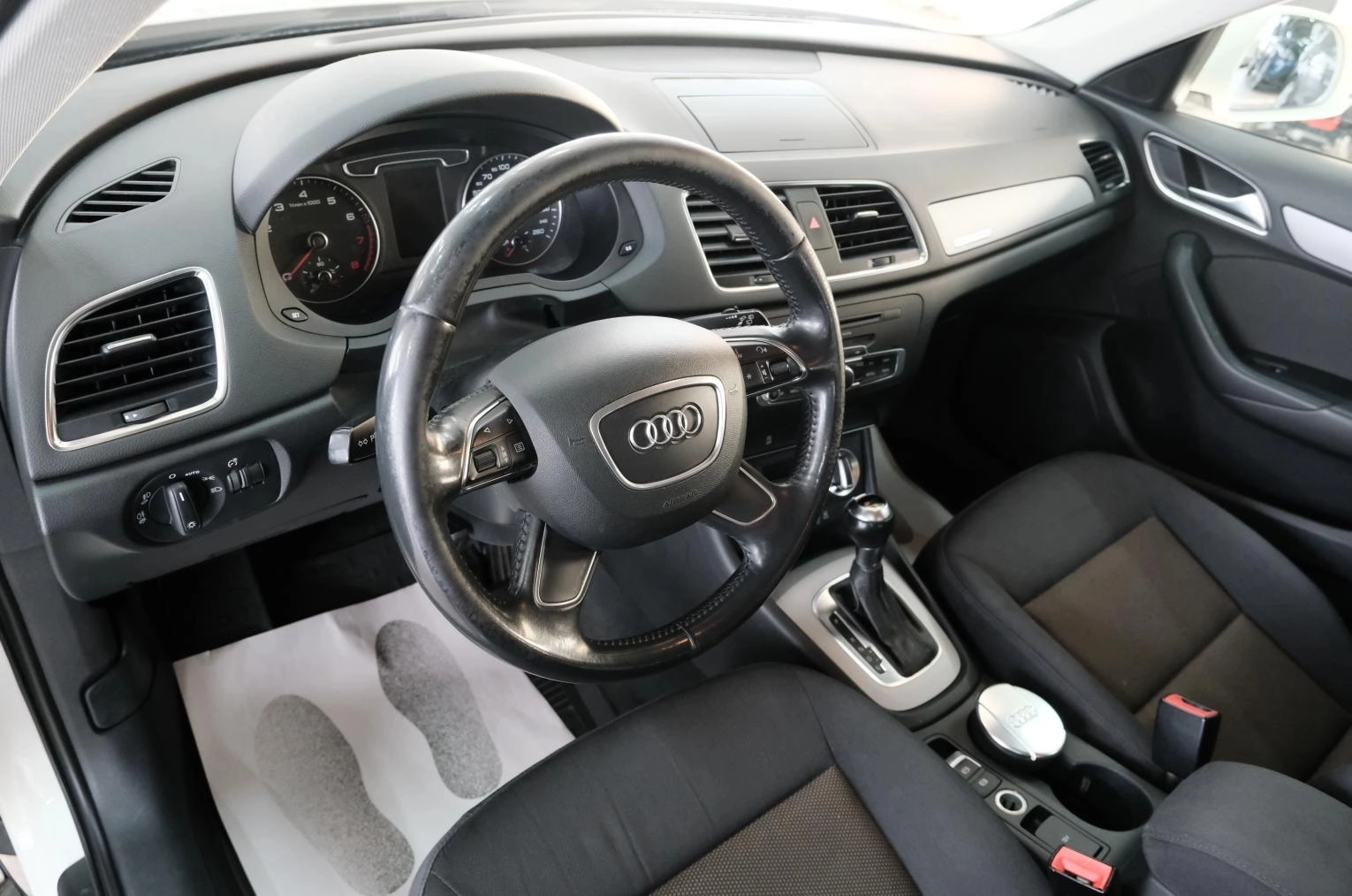 Audi Q3 27 из 97
