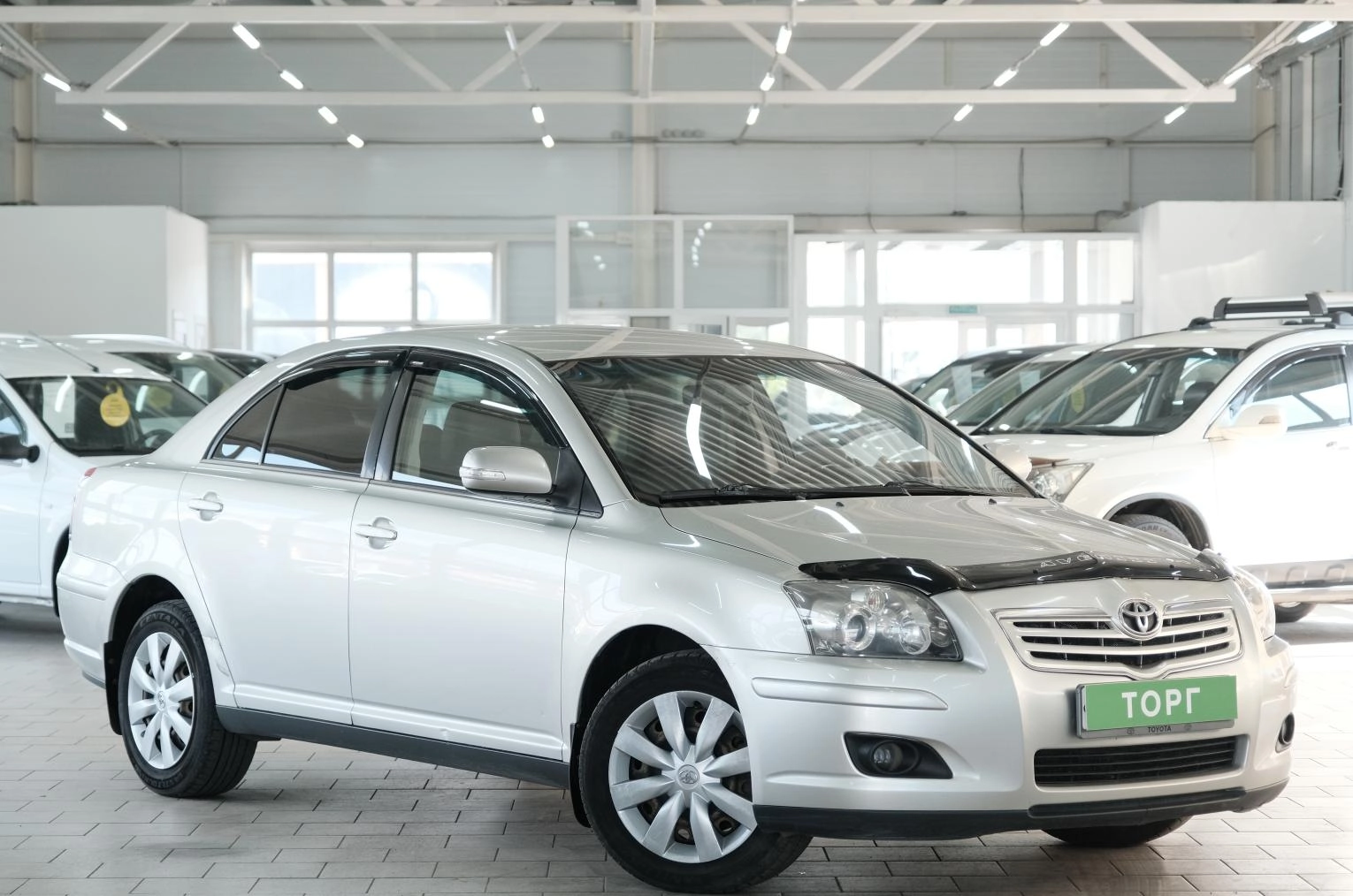 Toyota Avensis 1 из 24