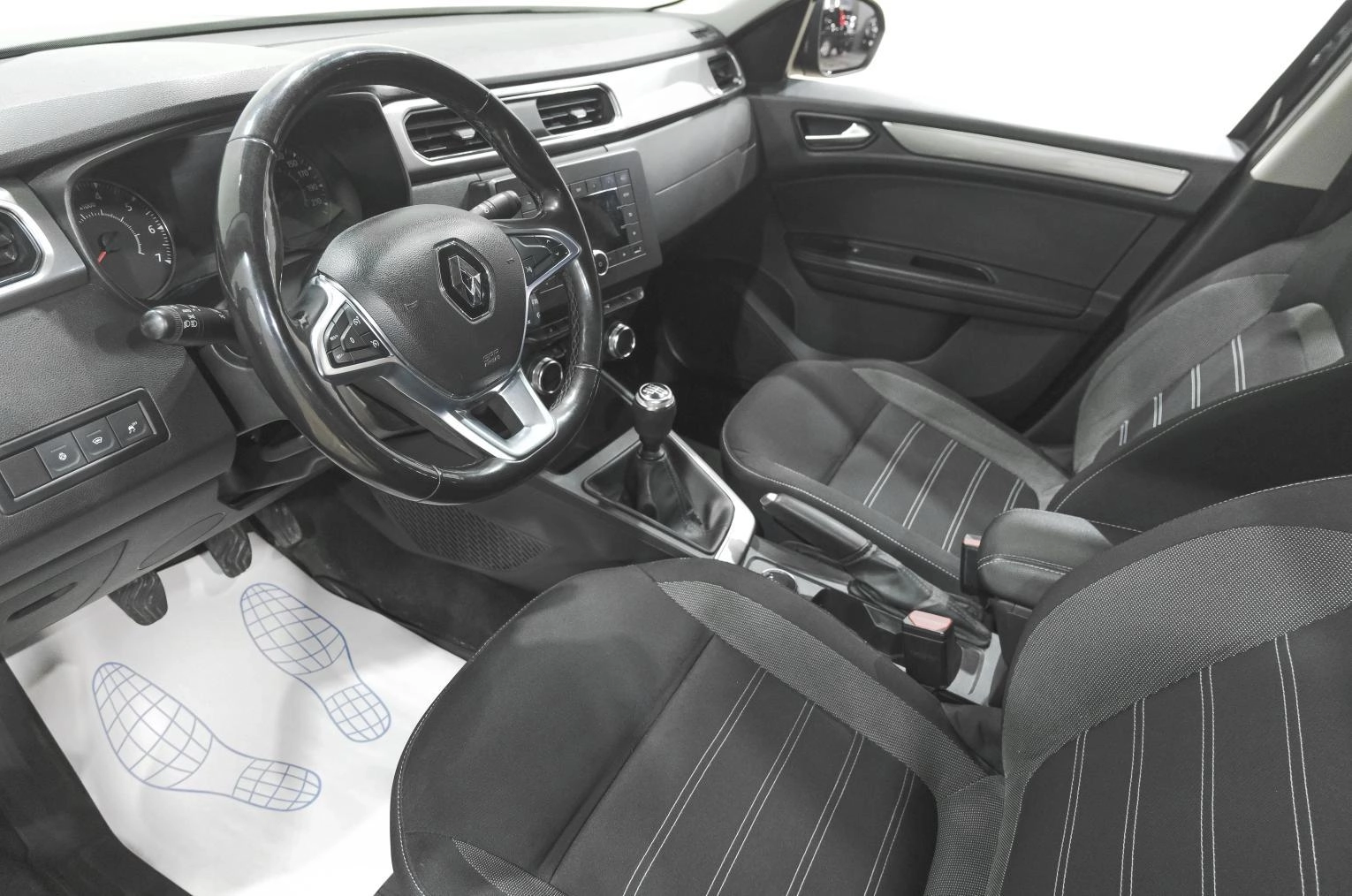Renault Arkana 7 из 24
