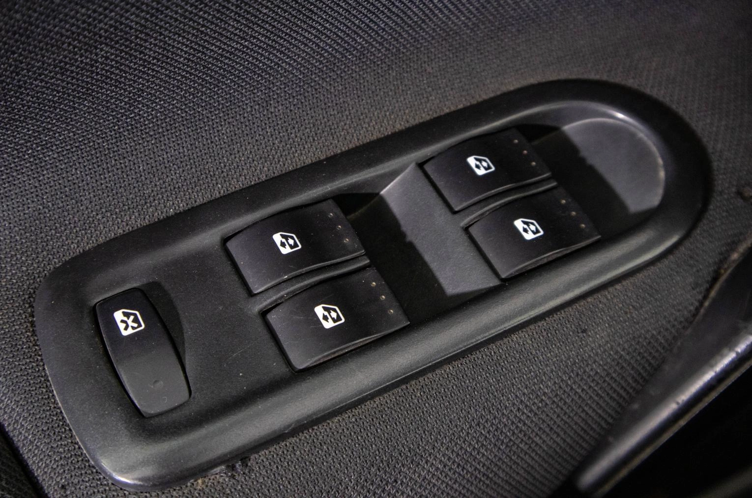Renault Megane 21 из 22