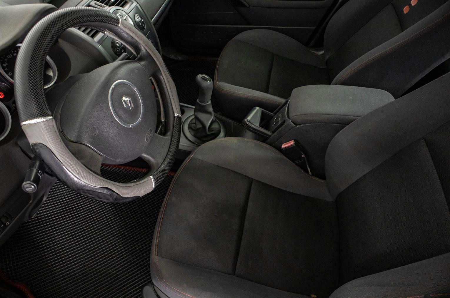 Renault Megane 8 из 22