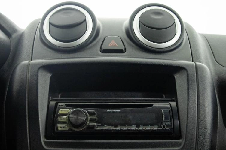 ВАЗ (LADA) Granta 15 из 20