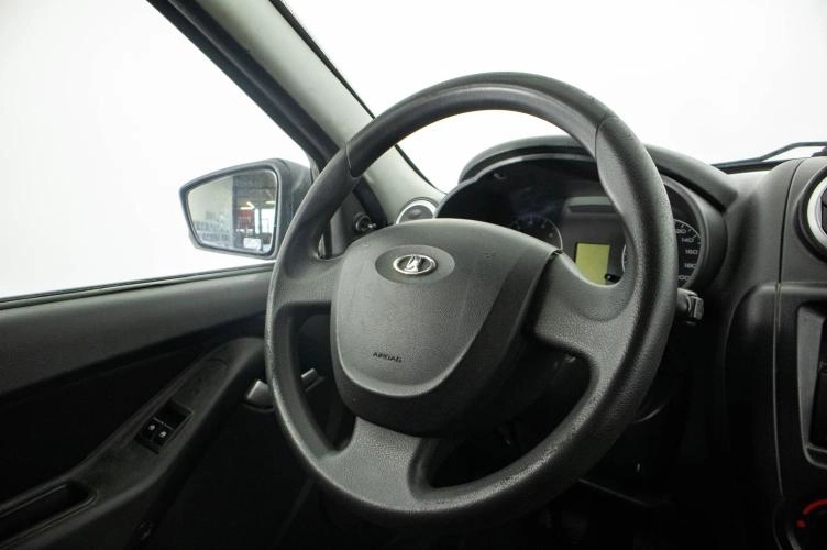 ВАЗ (LADA) Granta 11 из 20