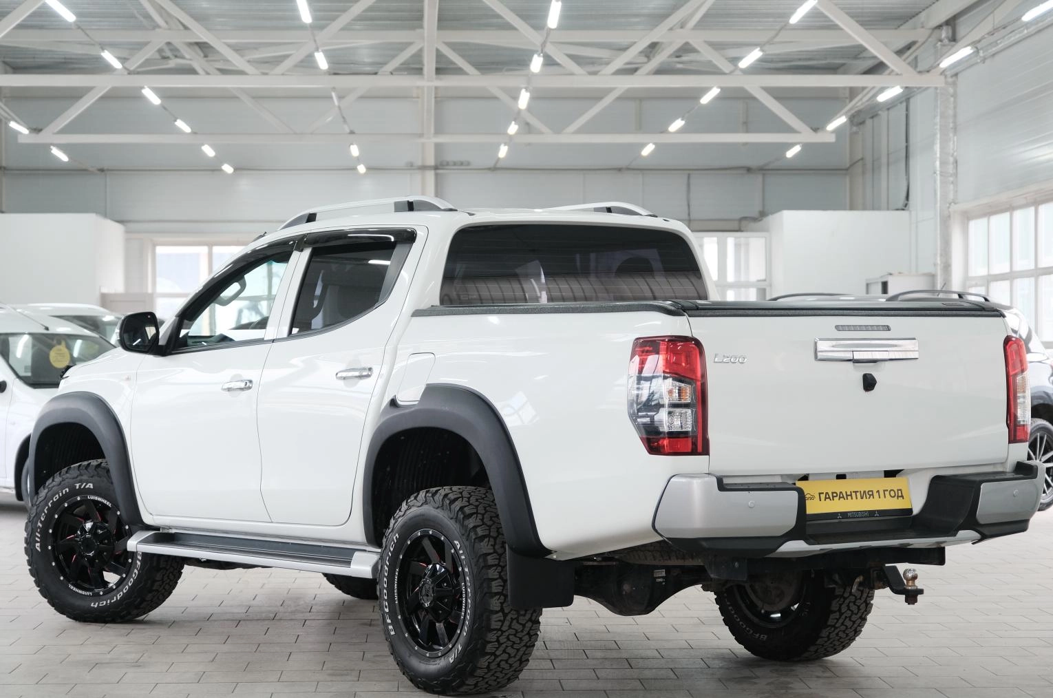Mitsubishi L200 4 из 23