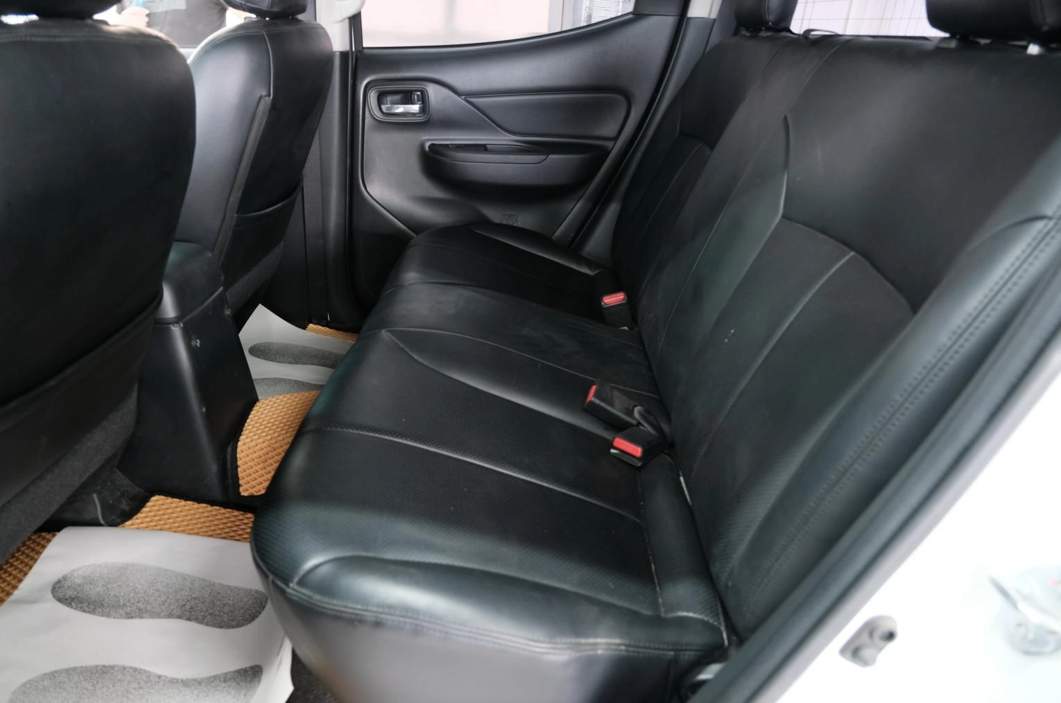 Mitsubishi L200 21 из 23
