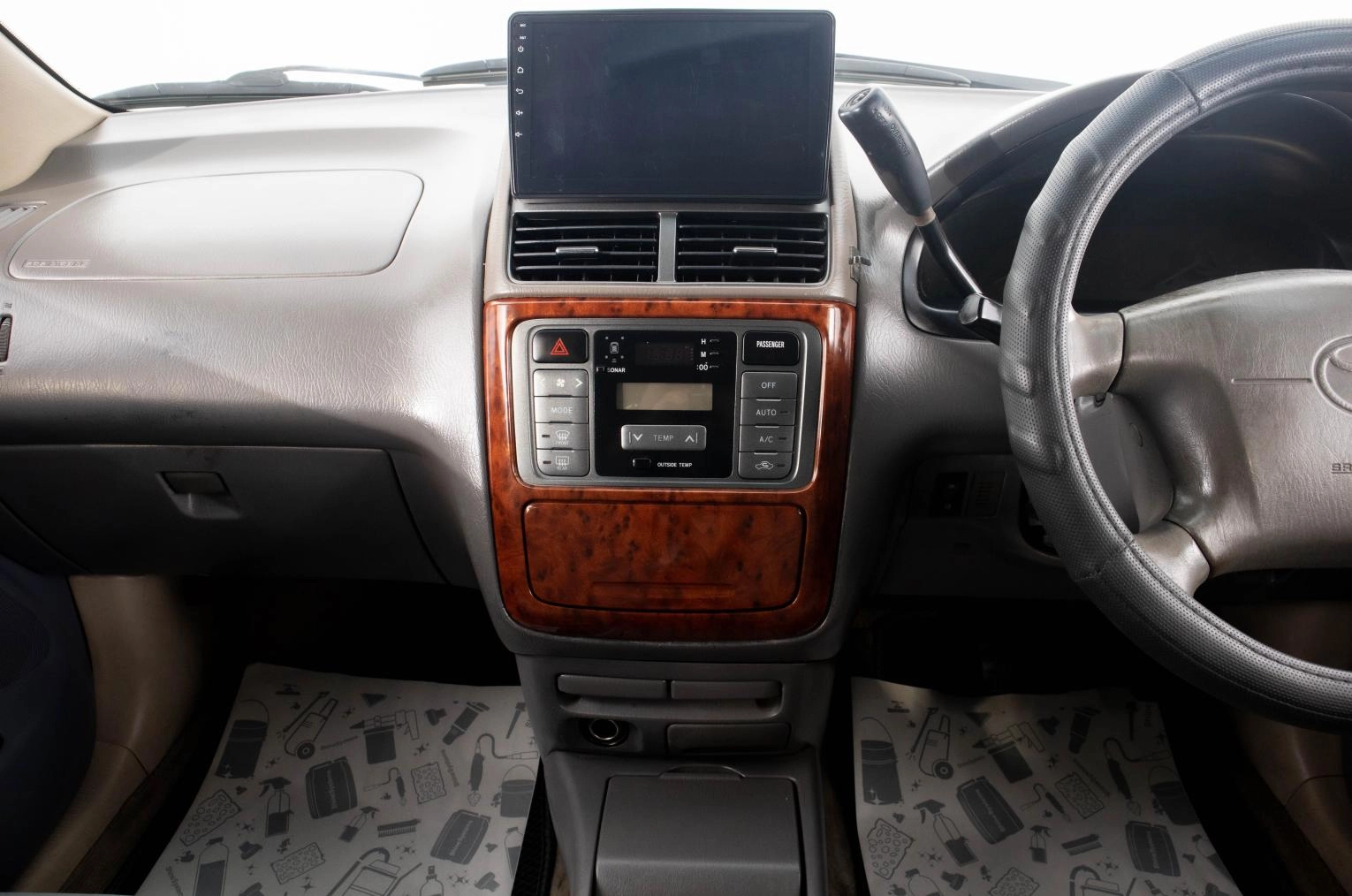 Toyota Gaia 14 из 24