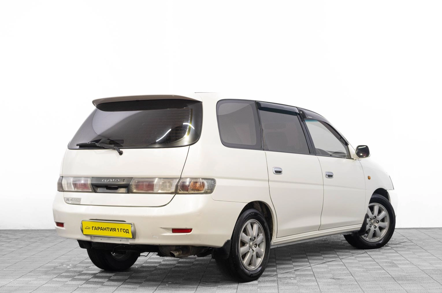Toyota Gaia 4 из 24