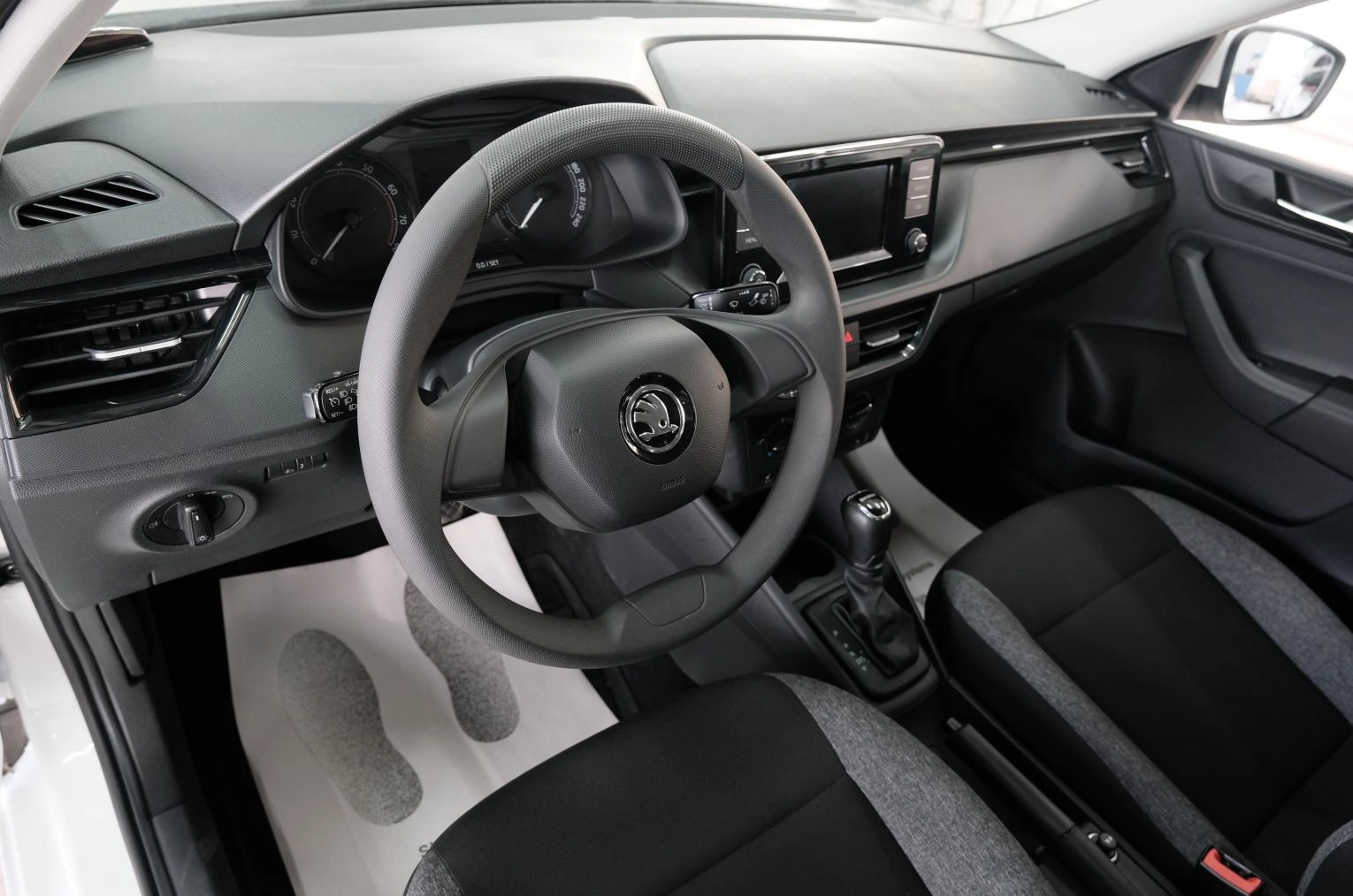 Skoda Rapid 11 из 24