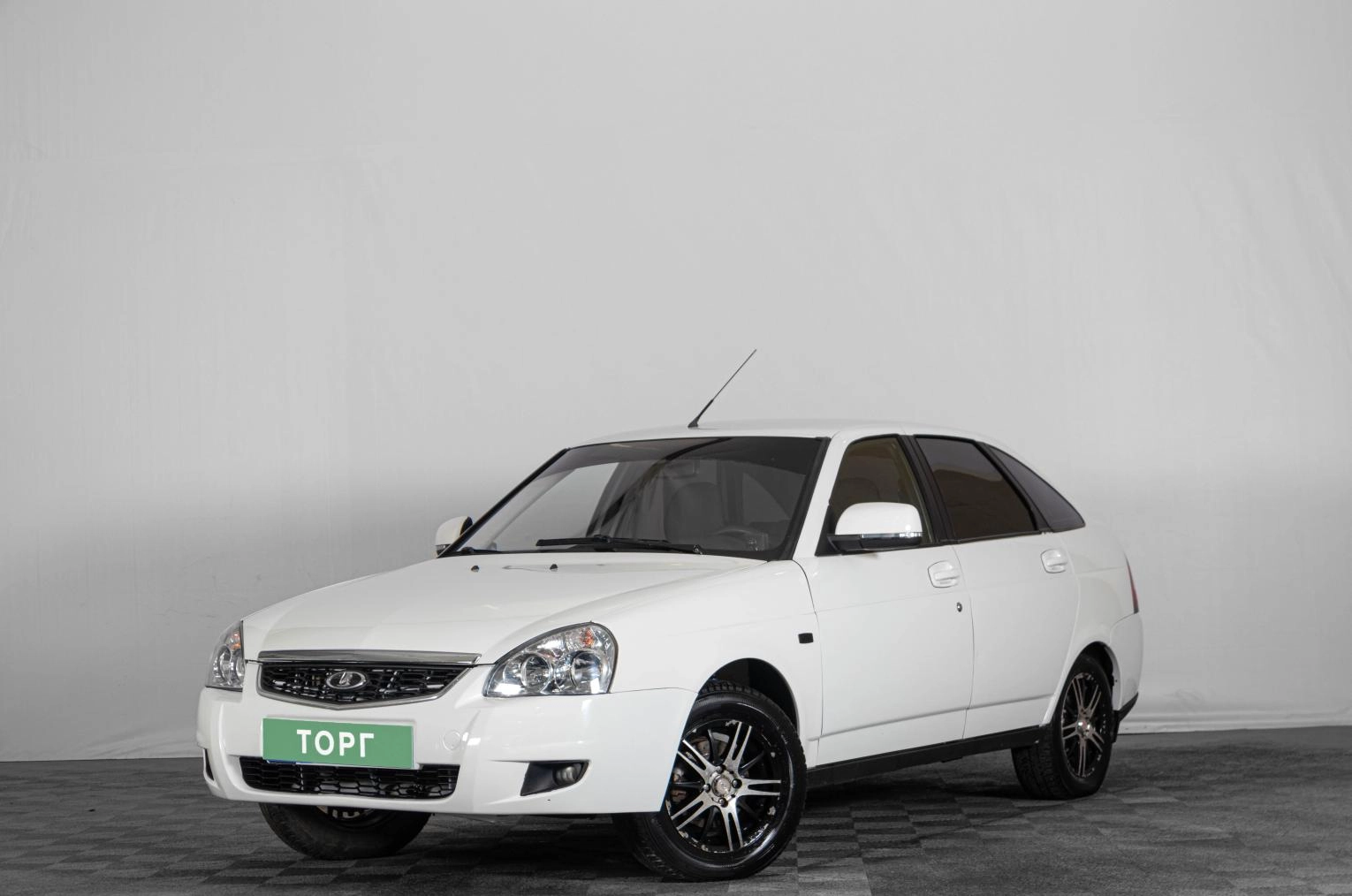 ВАЗ (LADA) Priora 3 из 18