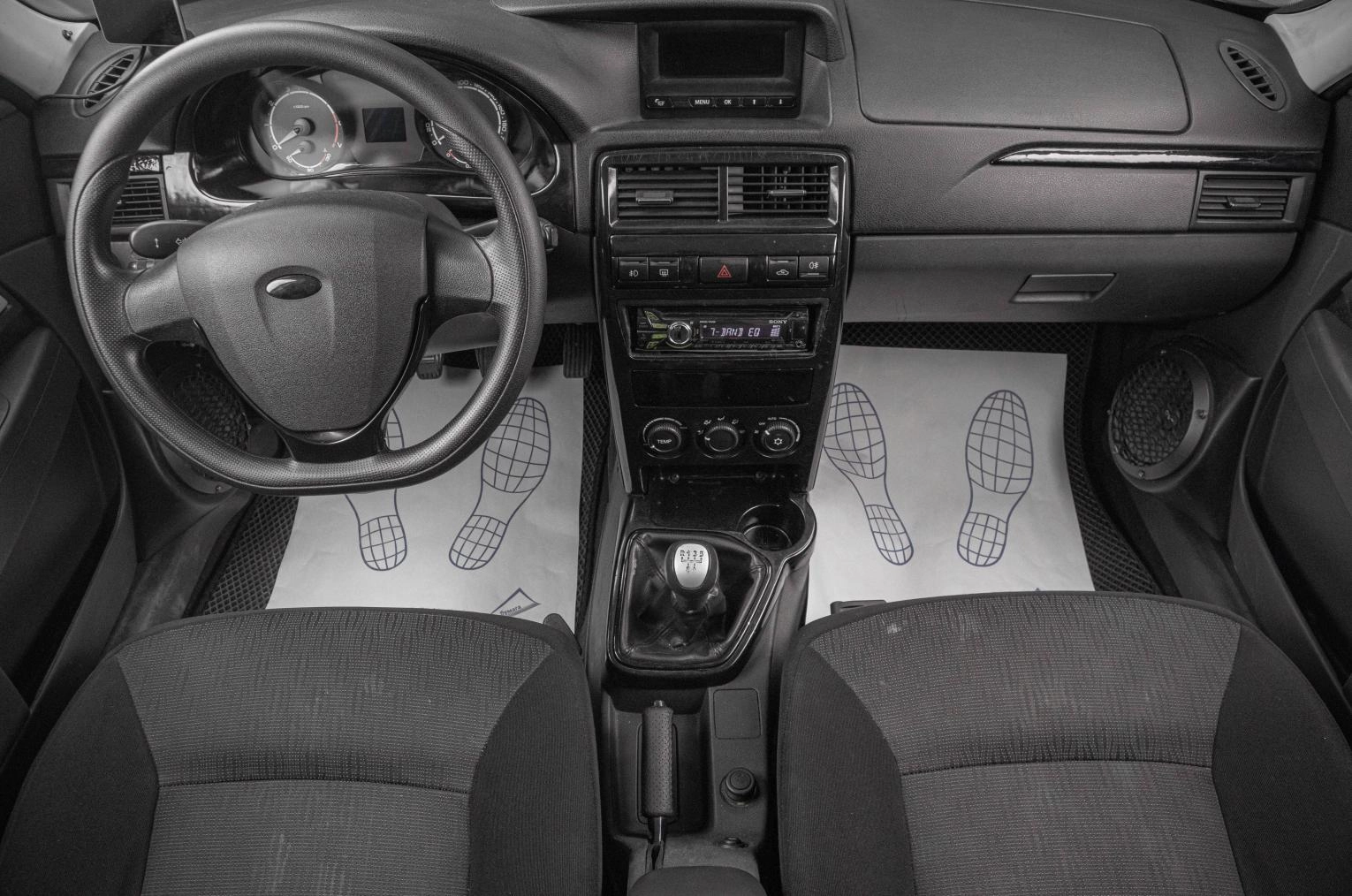ВАЗ (LADA) Priora 7 из 18