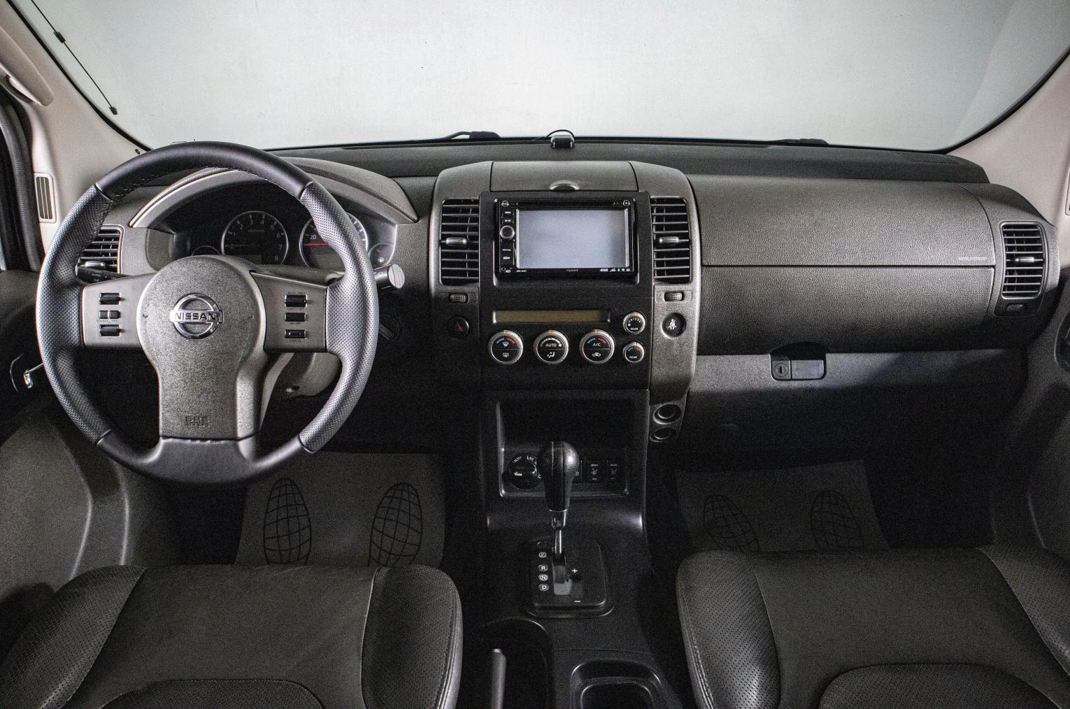 Nissan Pathfinder 14 из 22