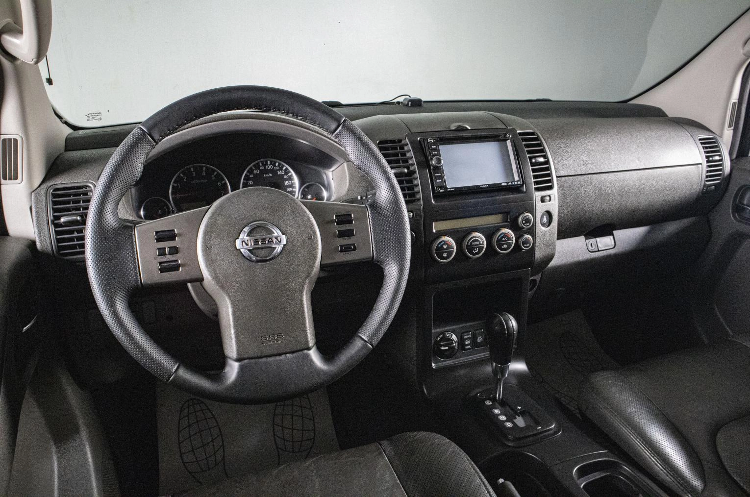 Nissan Pathfinder 13 из 22