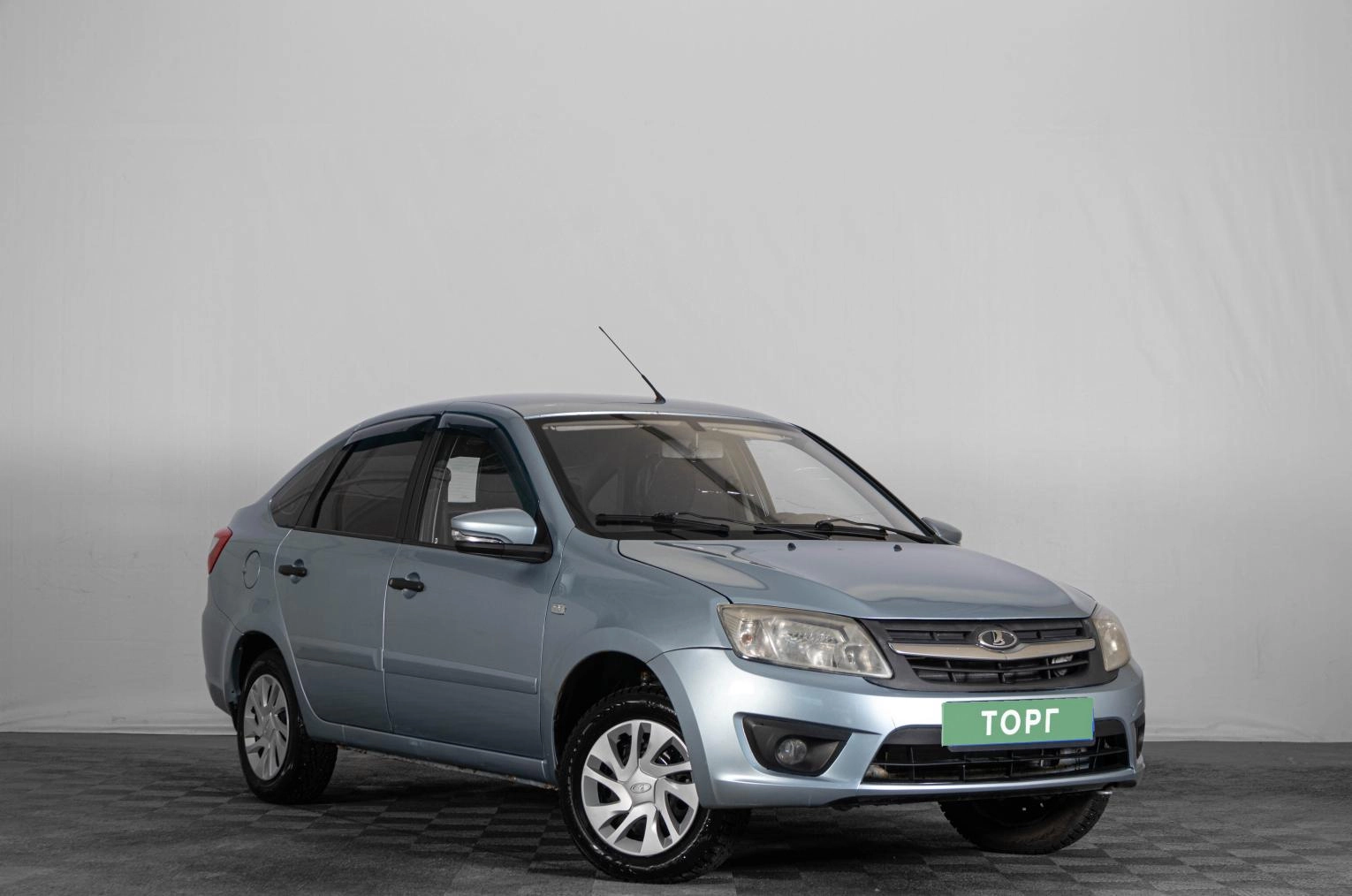 ВАЗ (LADA) Granta 1 из 17