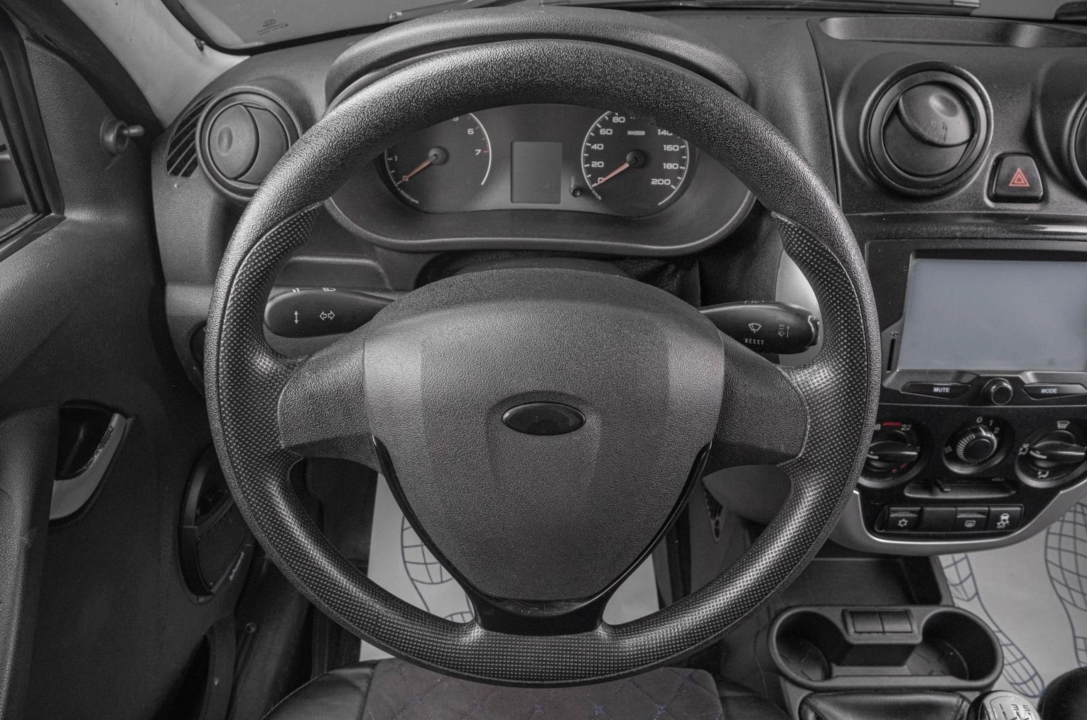 ВАЗ (LADA) Granta 10 из 17