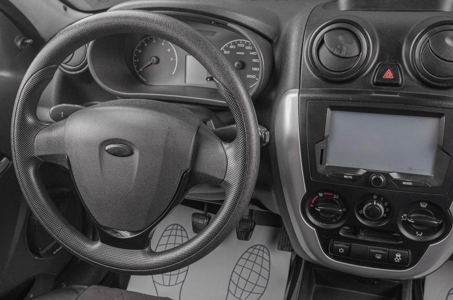 ВАЗ (LADA) Granta 14 из 17