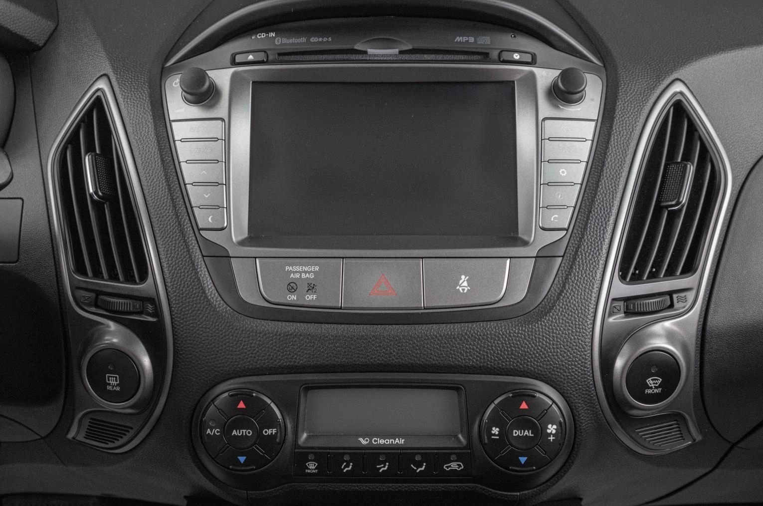 Hyundai ix35 13 из 19