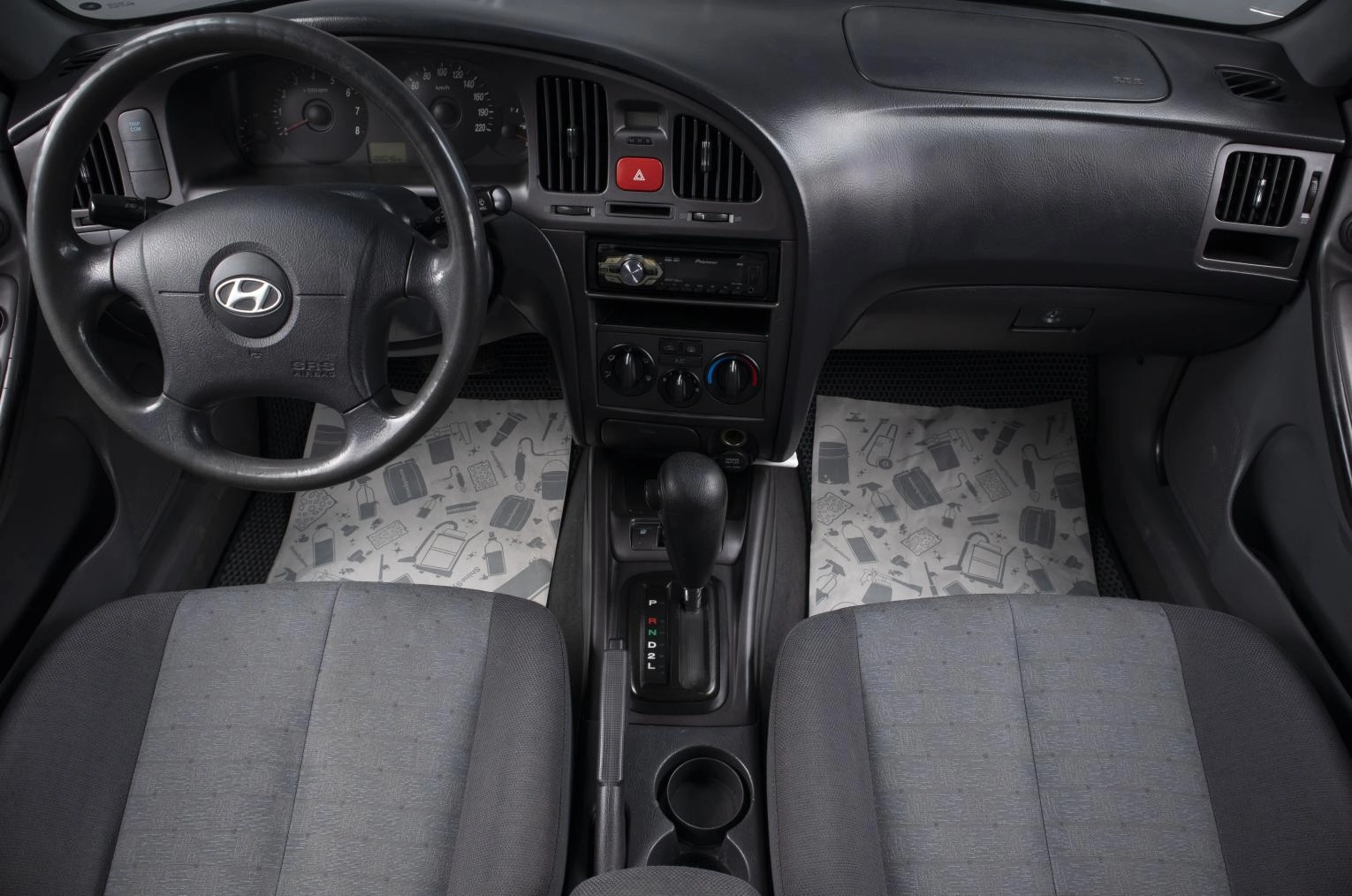 Hyundai Elantra 7 из 17