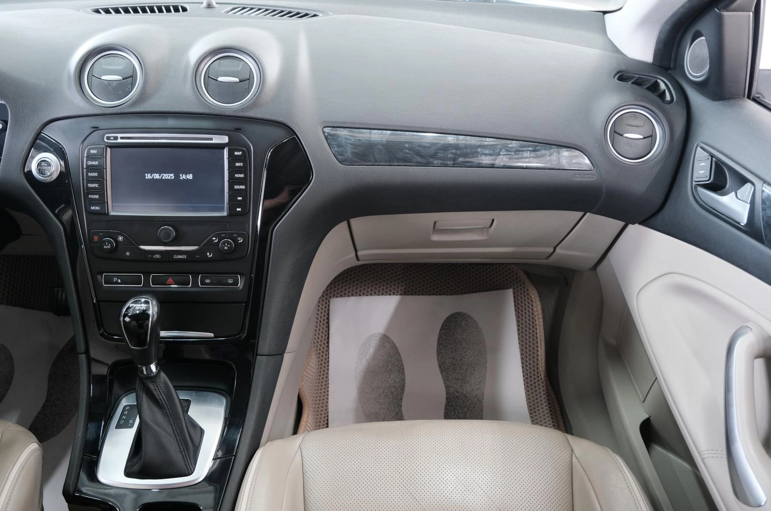 Ford Mondeo 22 из 27