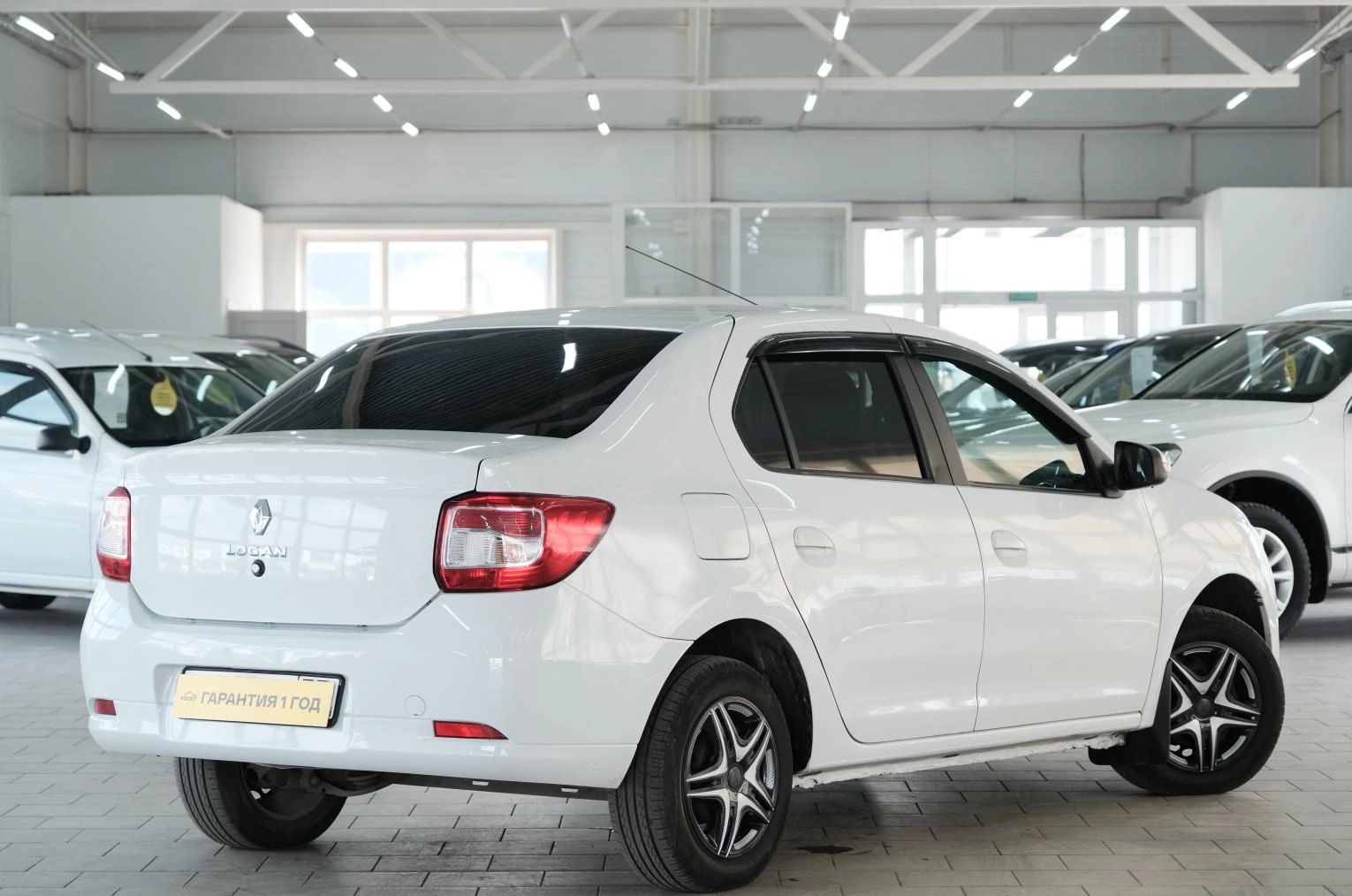 Renault Logan 6 из 24