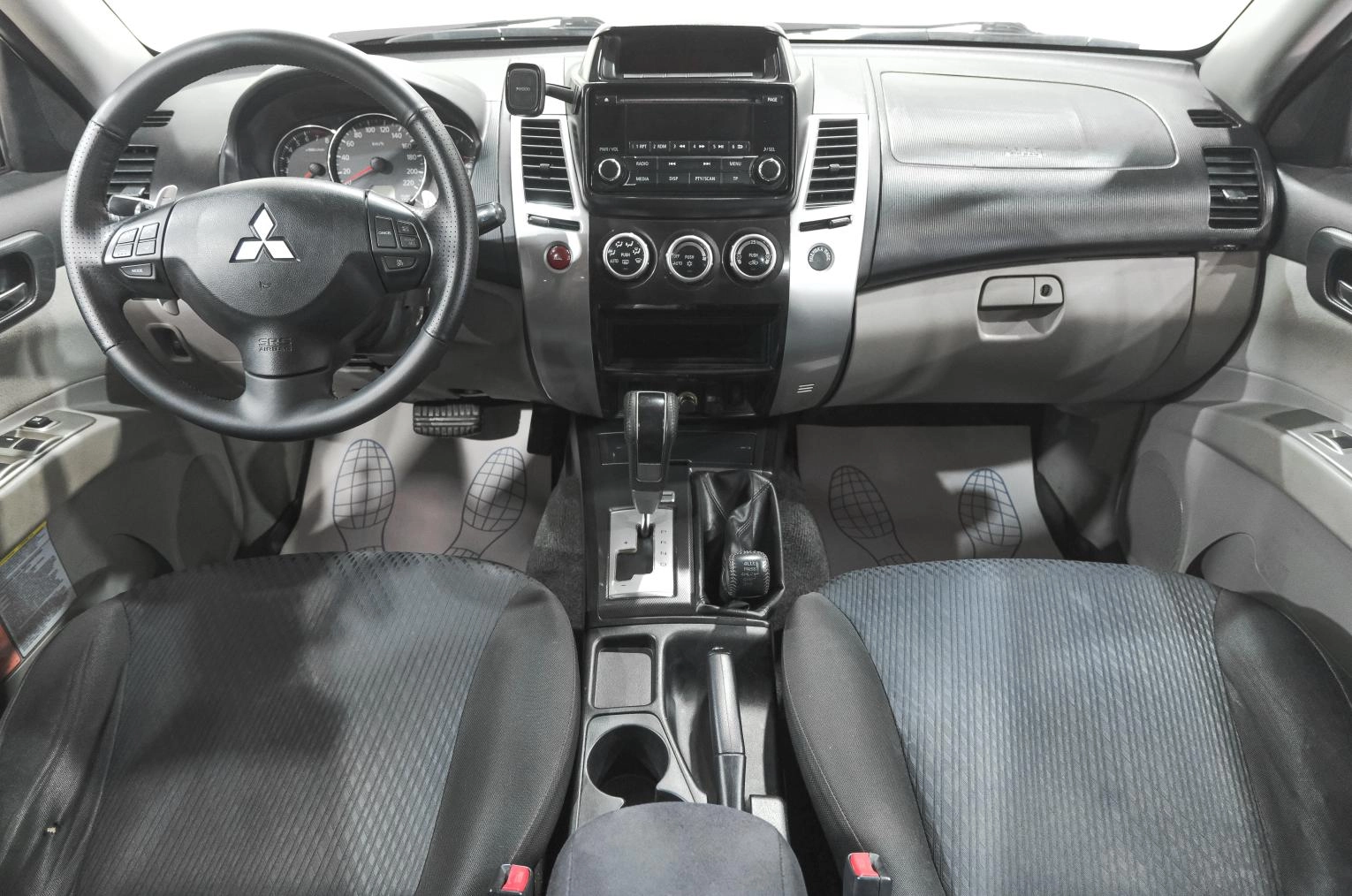 Mitsubishi Pajero Sport 10 из 23