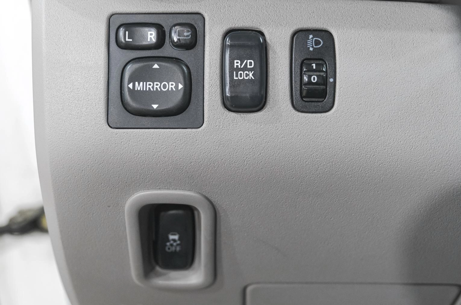 Mitsubishi Pajero Sport 19 из 23