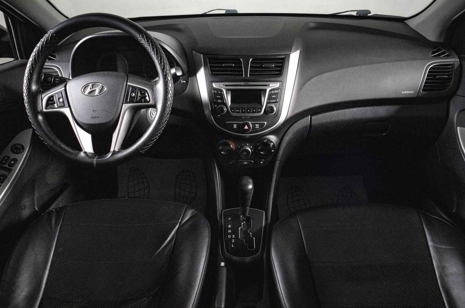 Hyundai Solaris 13 из 18