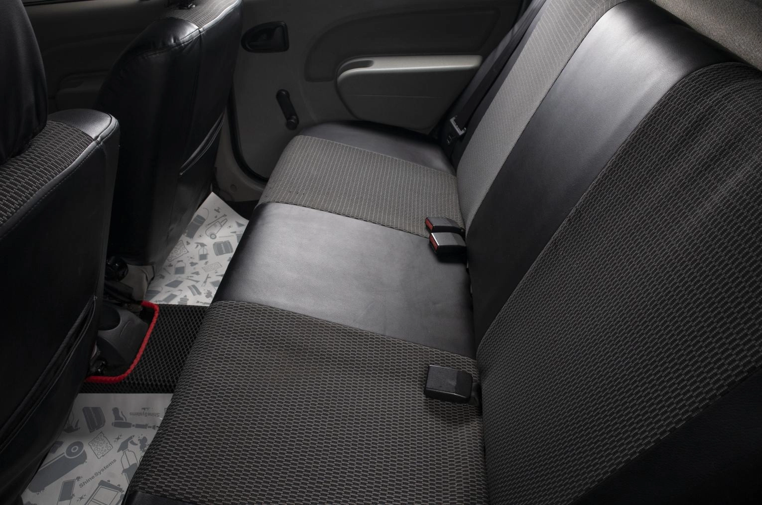 Renault Logan 15 из 15