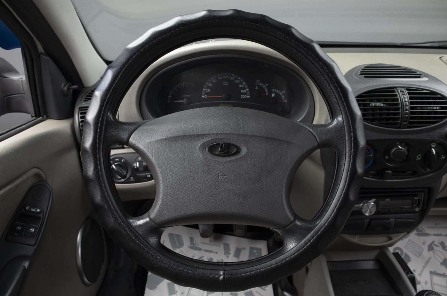 ВАЗ (LADA) Kalina 10 из 15