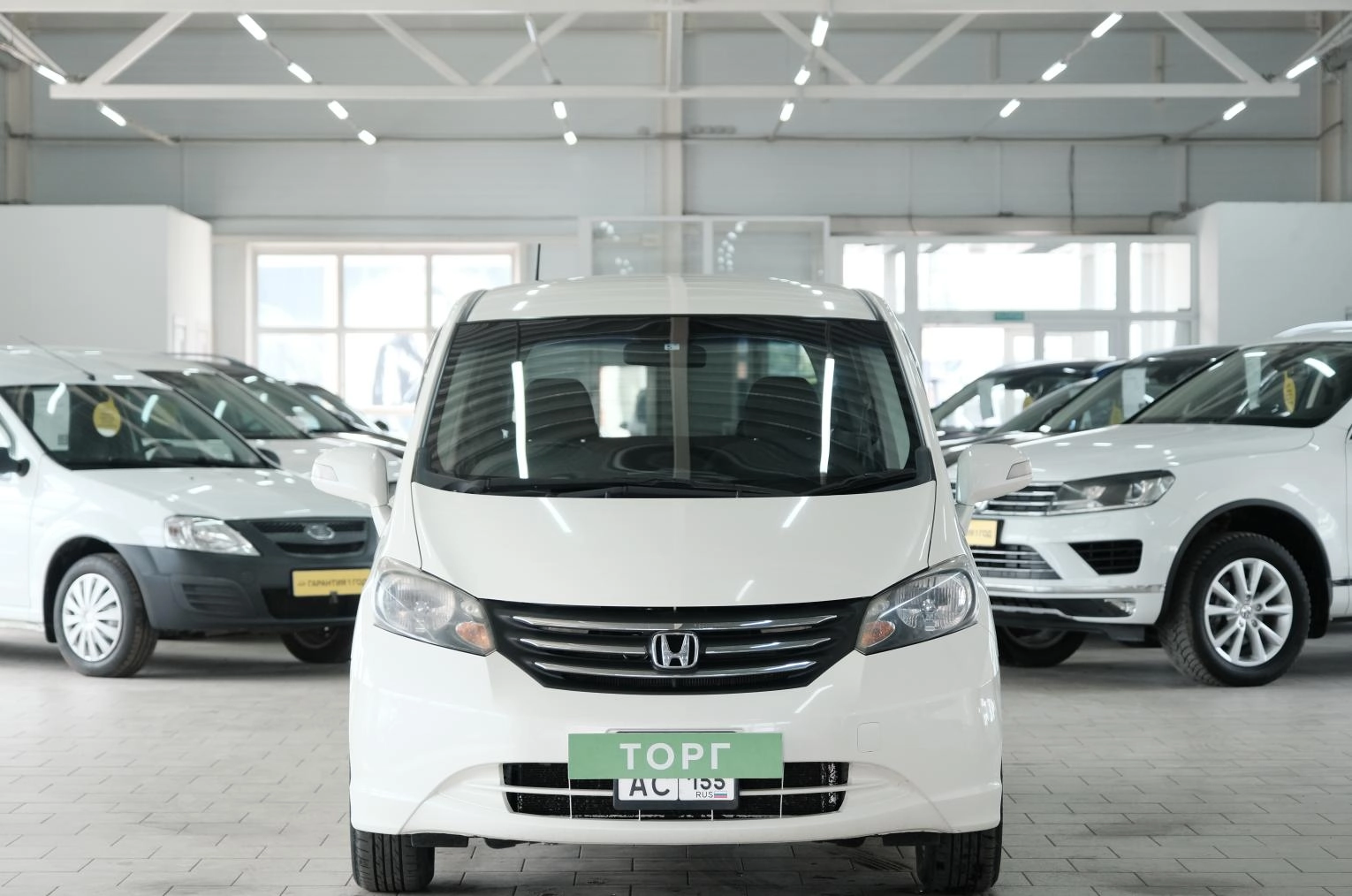 Honda Freed 2 из 23