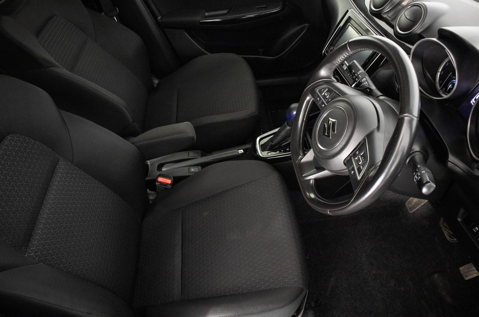 Suzuki Swift 8 из 24