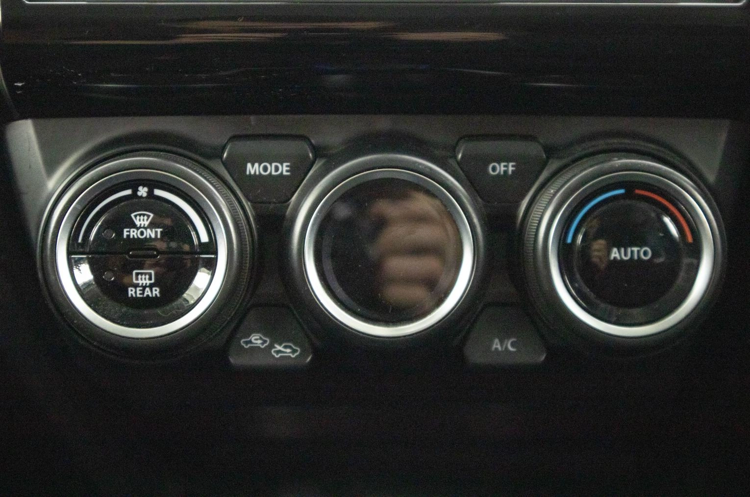 Suzuki Swift 16 из 24