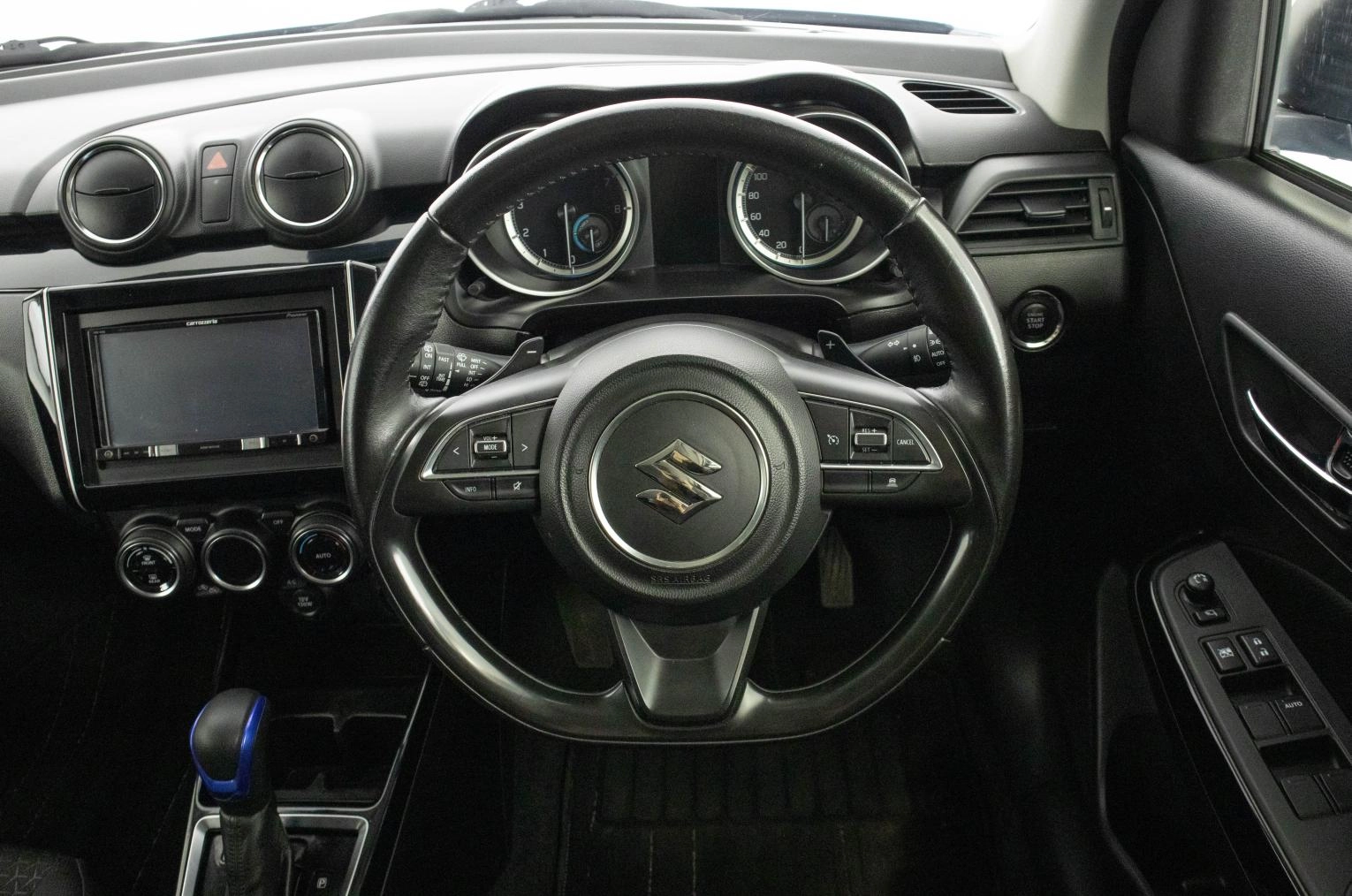 Suzuki Swift 19 из 24