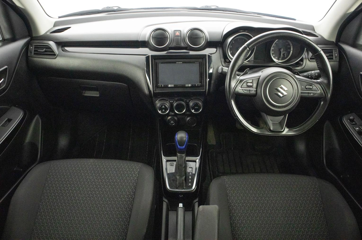 Suzuki Swift 13 из 24