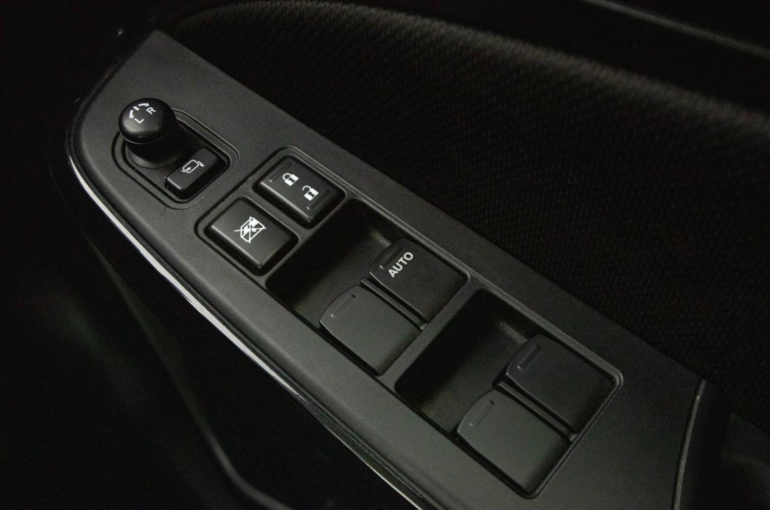 Suzuki Swift 24 из 24