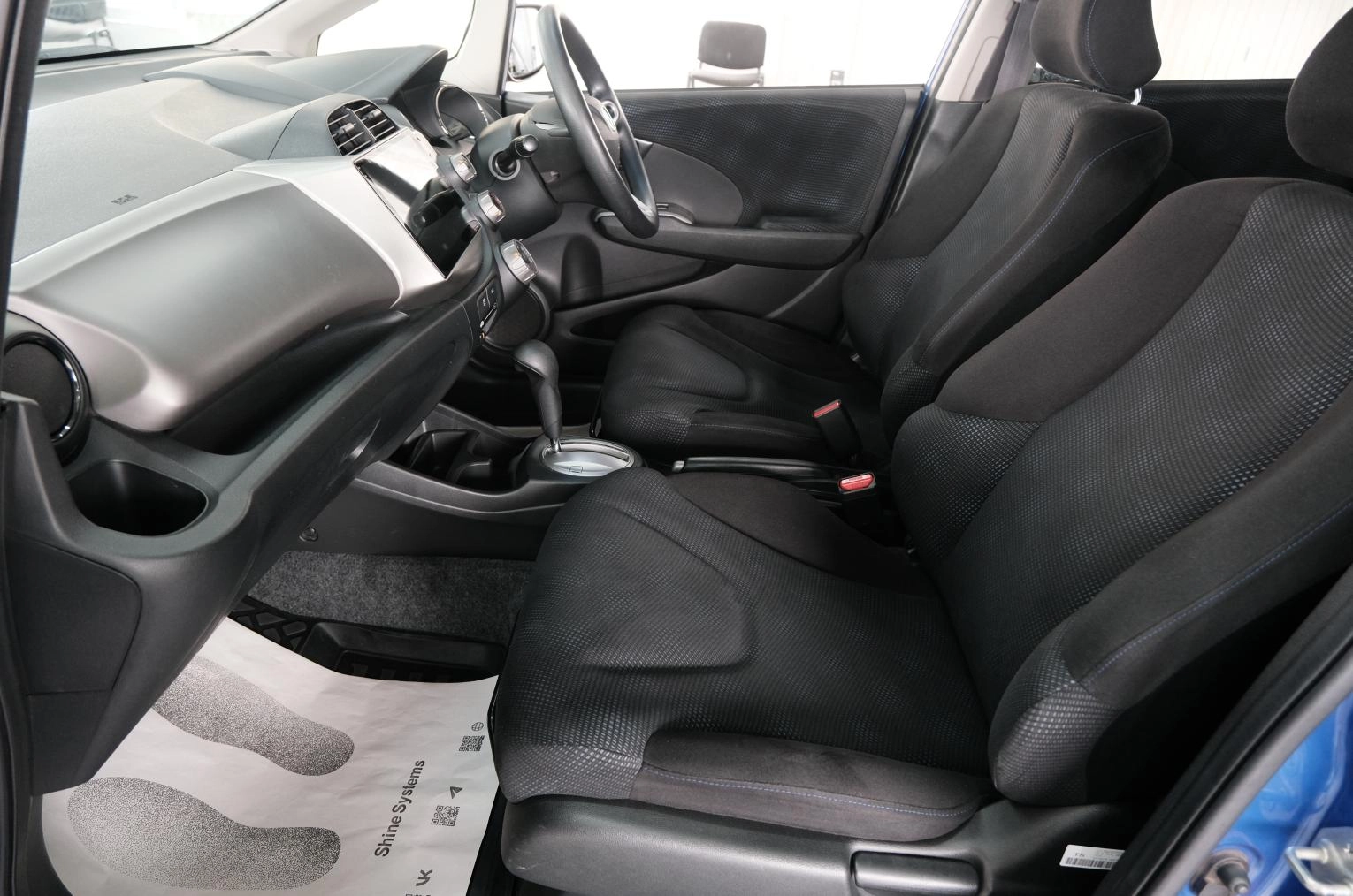 Honda Fit 19 из 23