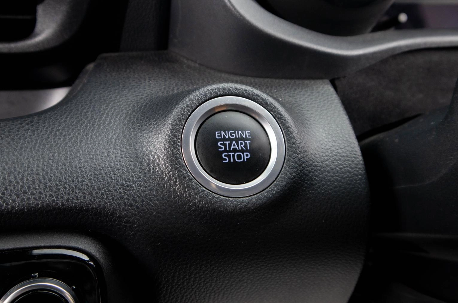 Toyota Yaris 20 из 27