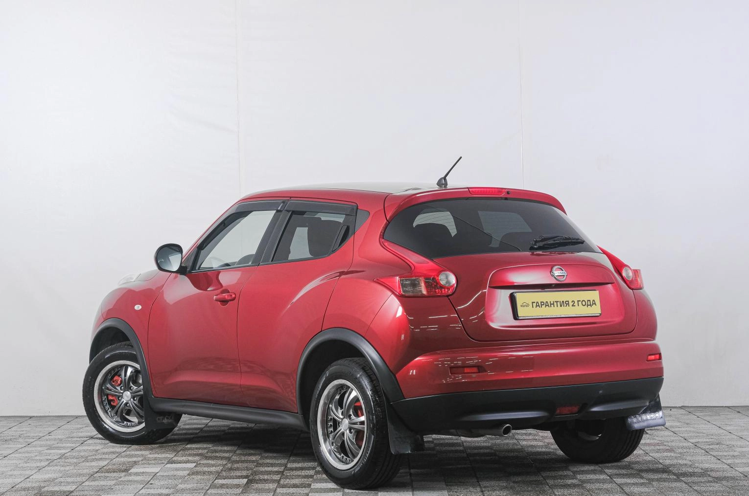 Nissan Juke 4 из 23