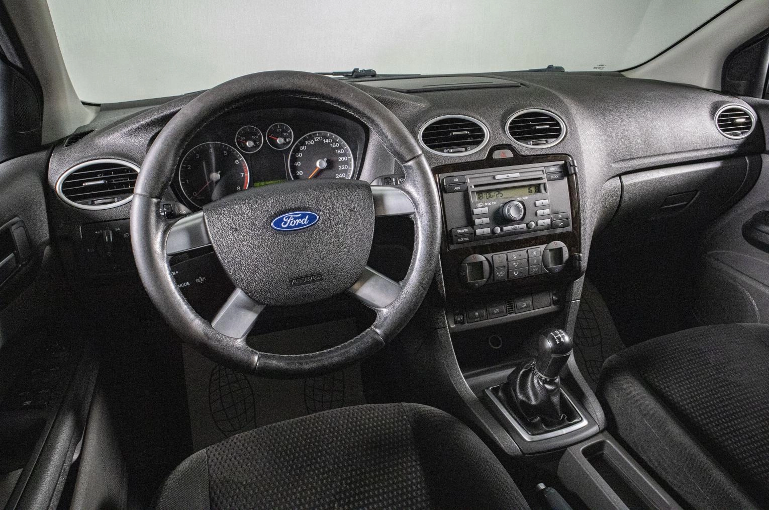 Ford Focus 11 из 16