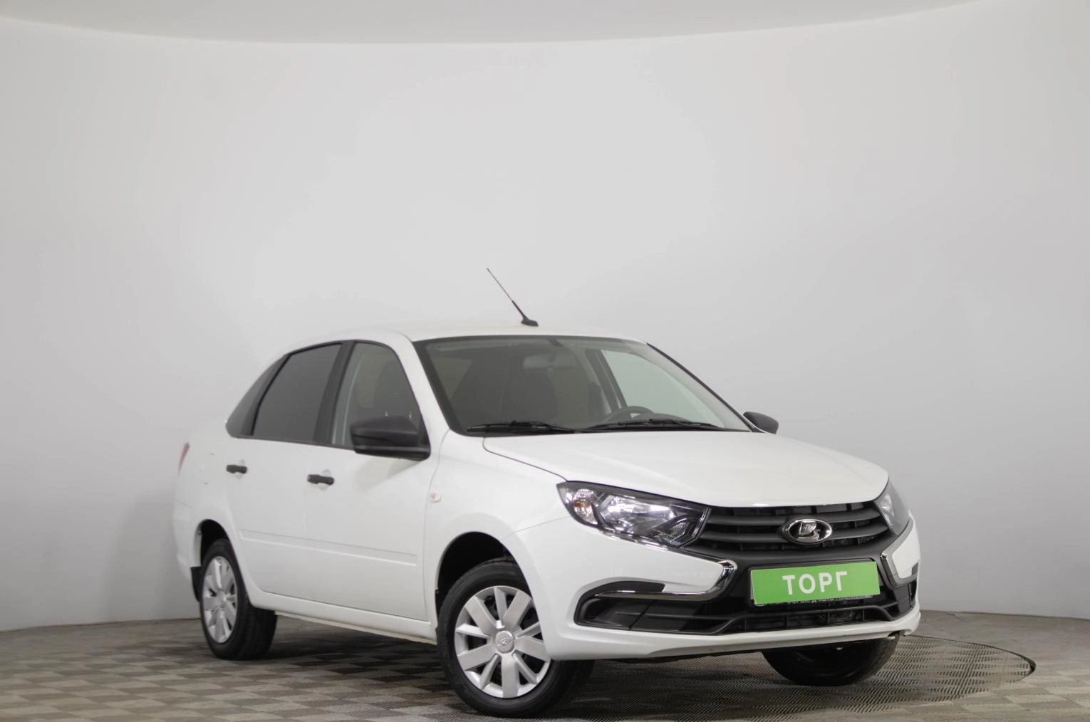 ВАЗ (LADA) Granta 1 из 20