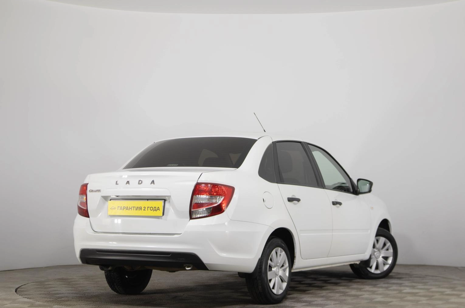 ВАЗ (LADA) Granta 6 из 20