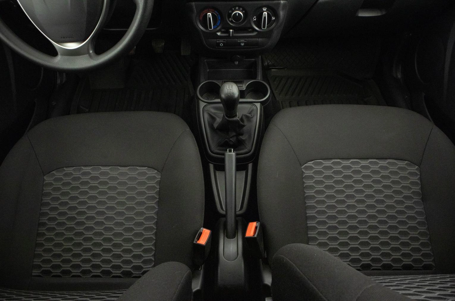 ВАЗ (LADA) Granta 17 из 20