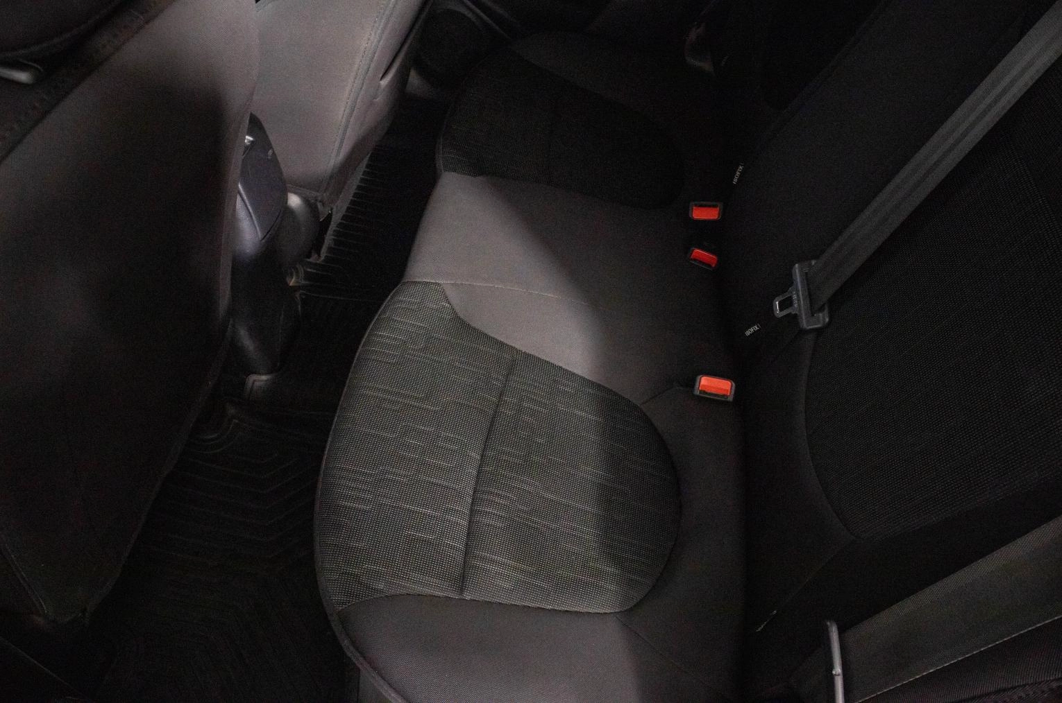 KIA Rio 9 из 23