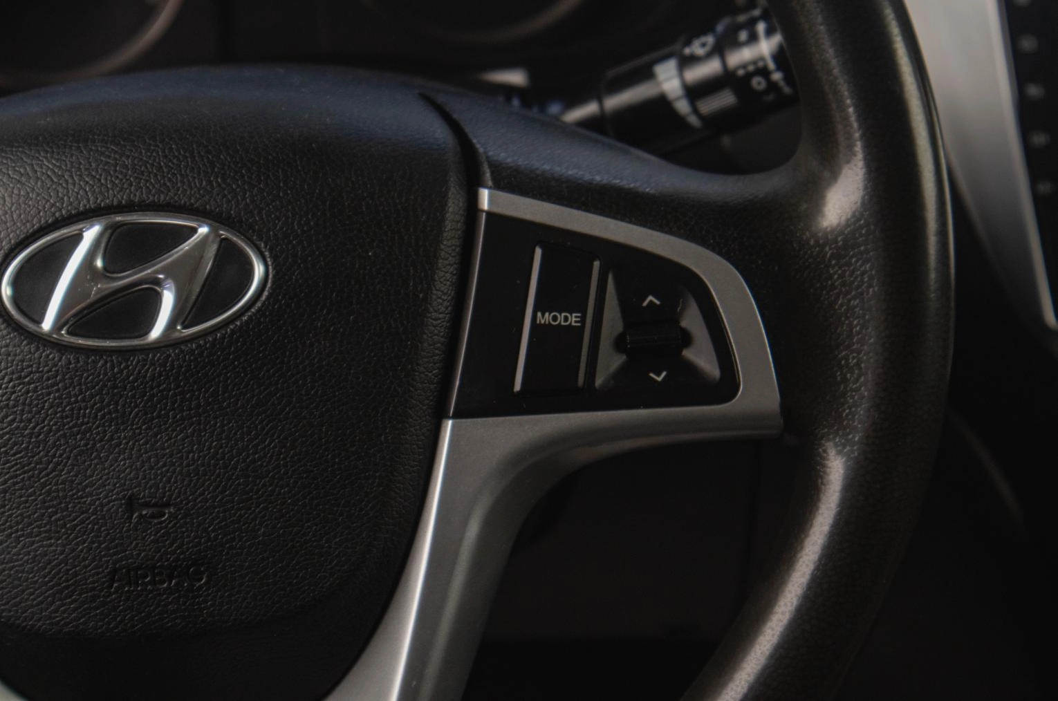 Hyundai Solaris 11 из 18